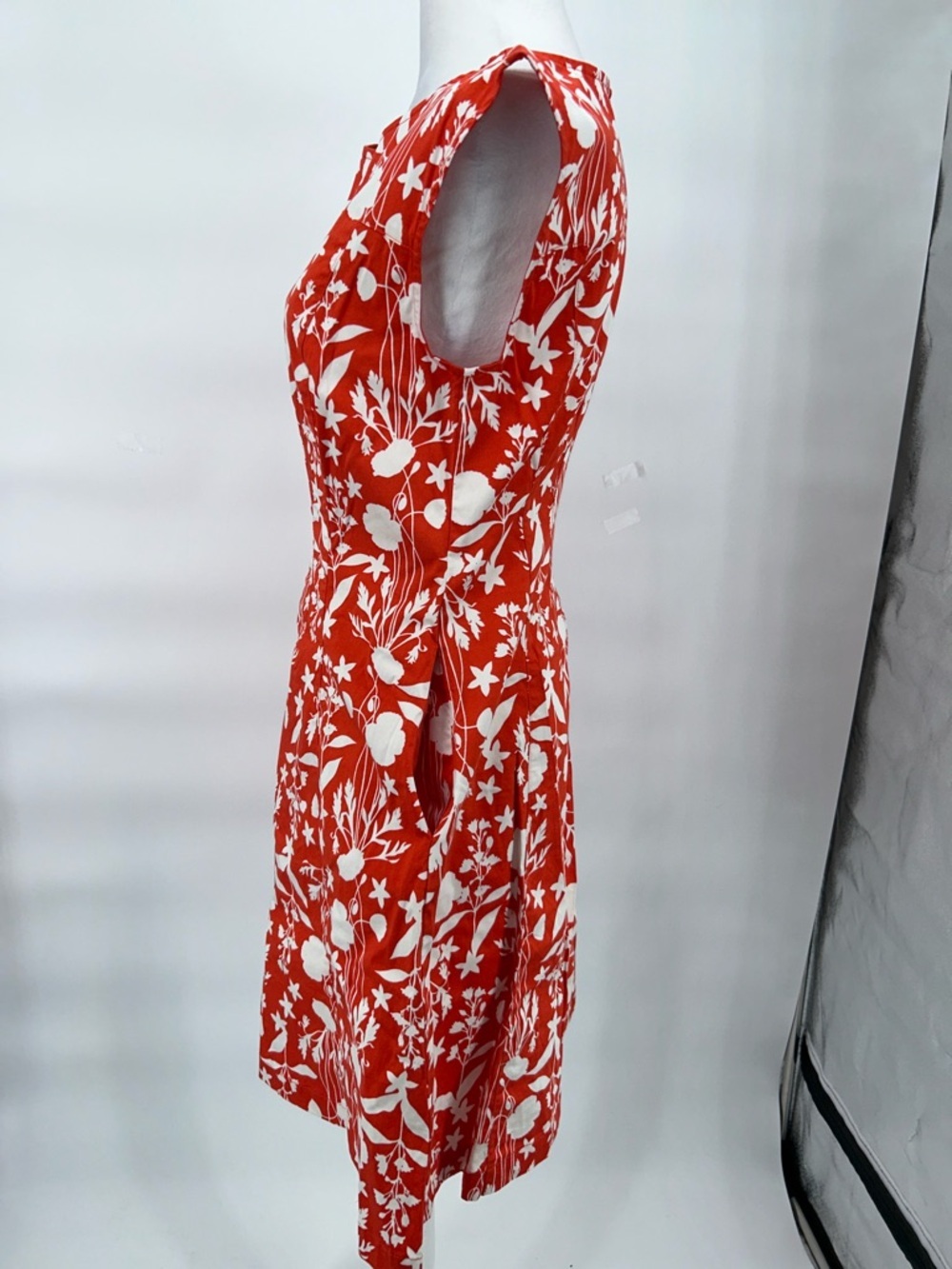 Boden Women Rosamund Garden Floral Fit and Flare Dress Midi Dress Size 6P - Picture 6 of 11